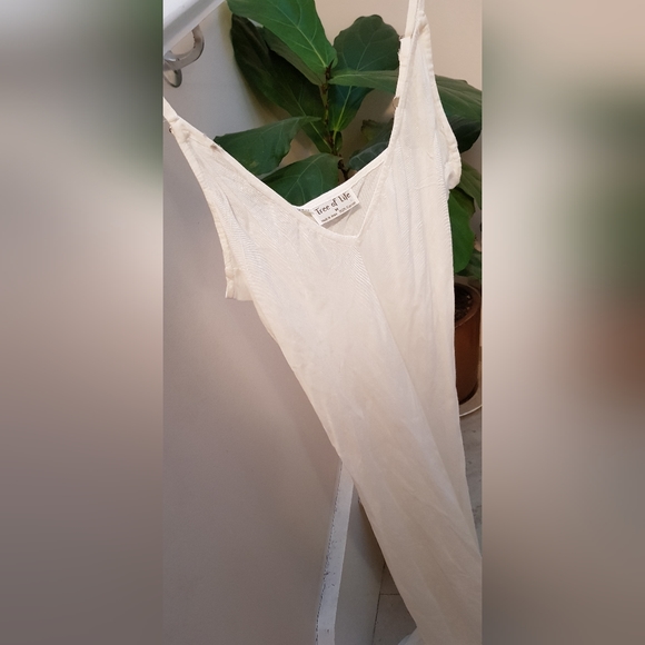 Tree of Life Dresses & Skirts - Tree of Life slip dress M